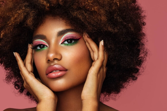 歐盟更新化妝品法規(guī)附件V和VI